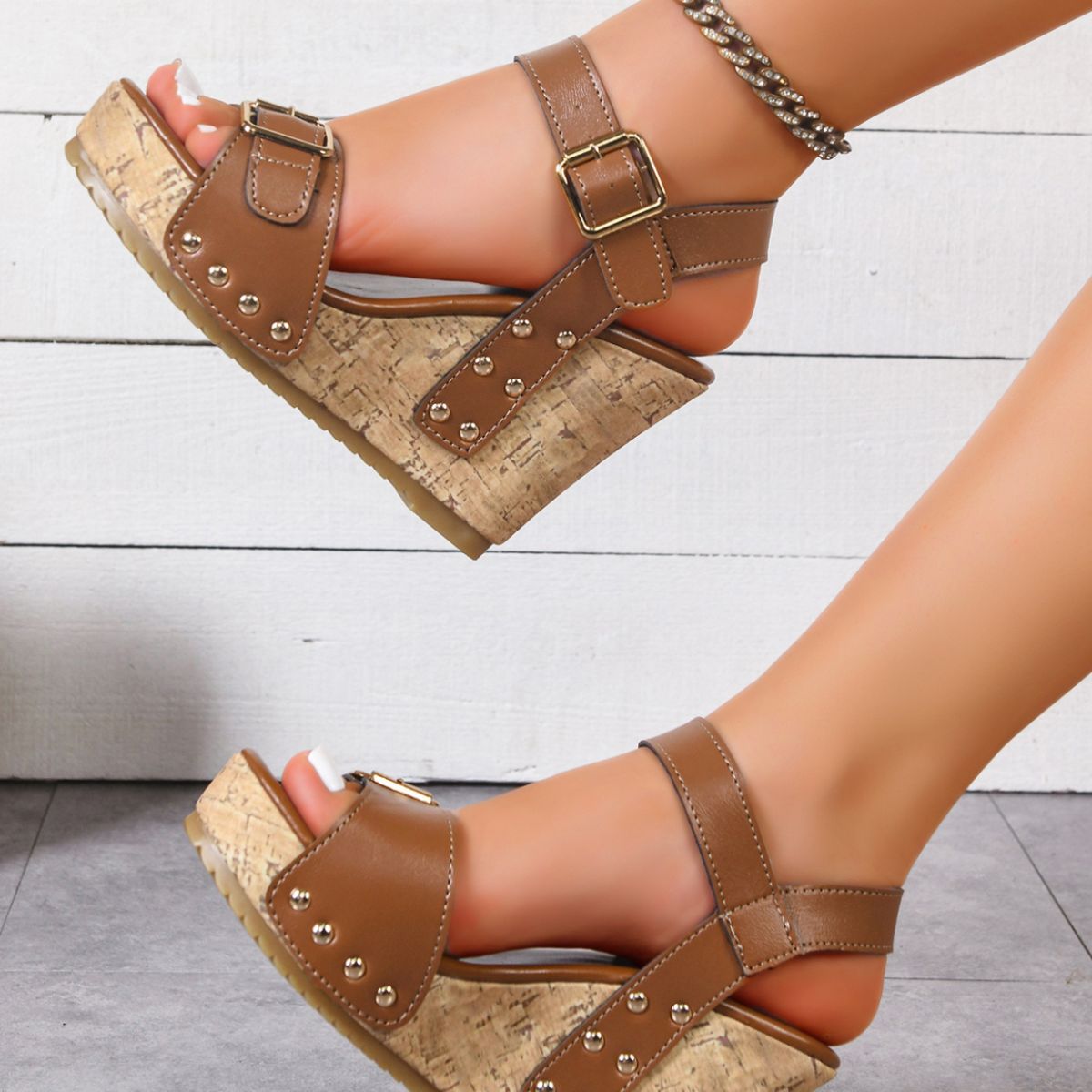 61dd52f4-9b75-4d0c-89ed-8b678d6310b8-Max