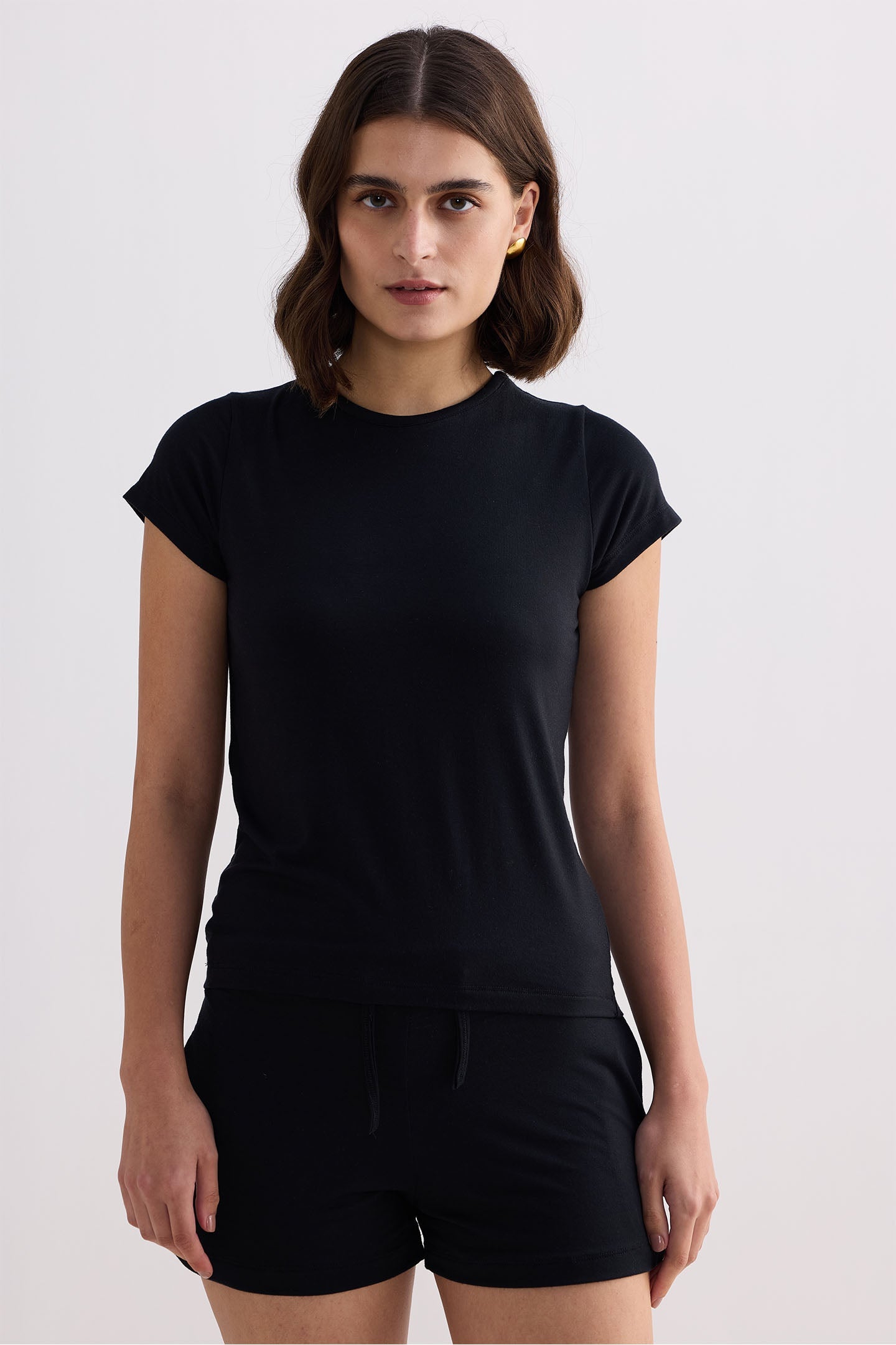 Essential Short Sleeve Tee in Black-0