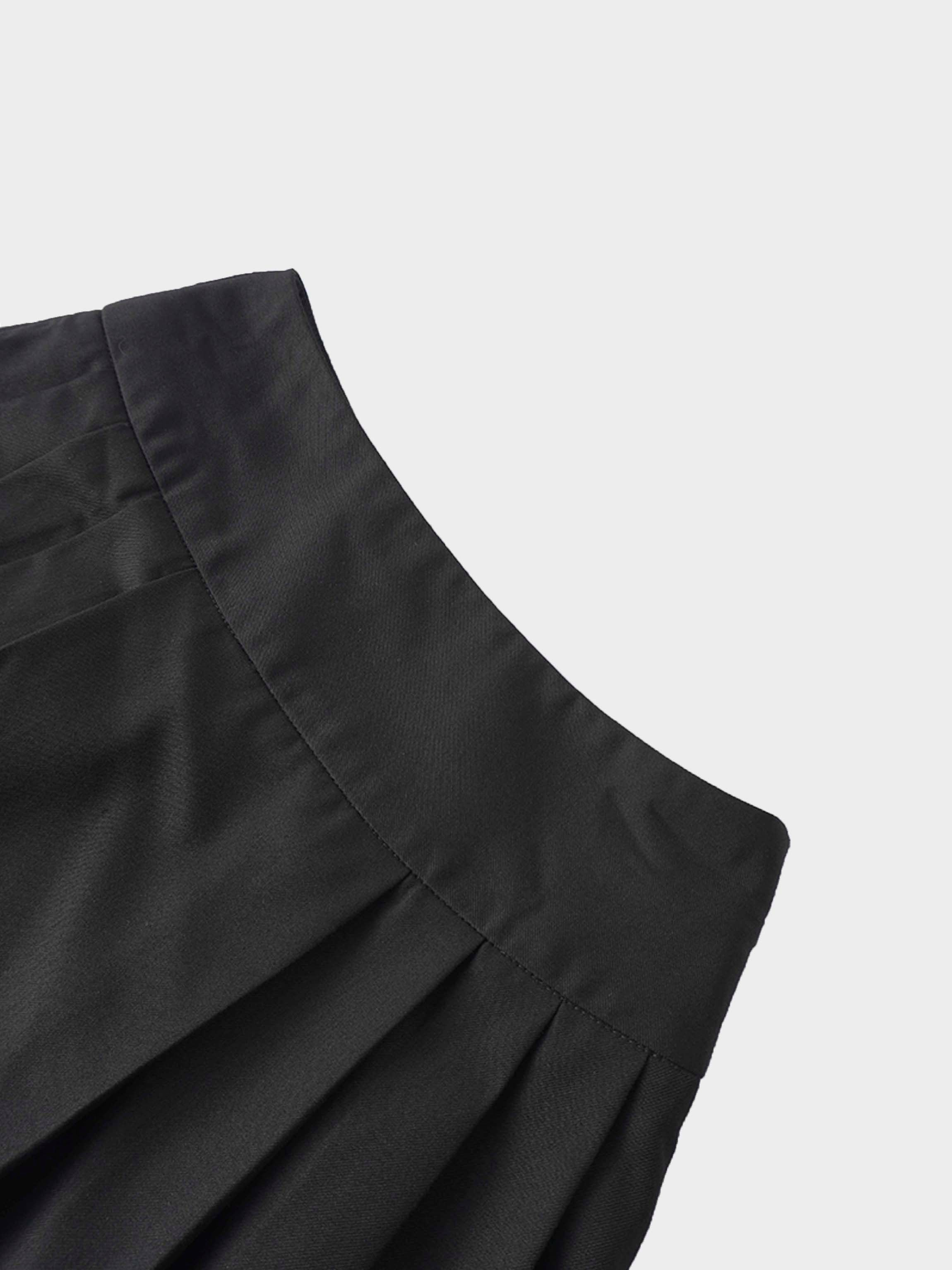 Yoke Pleated Skirt-Black-3