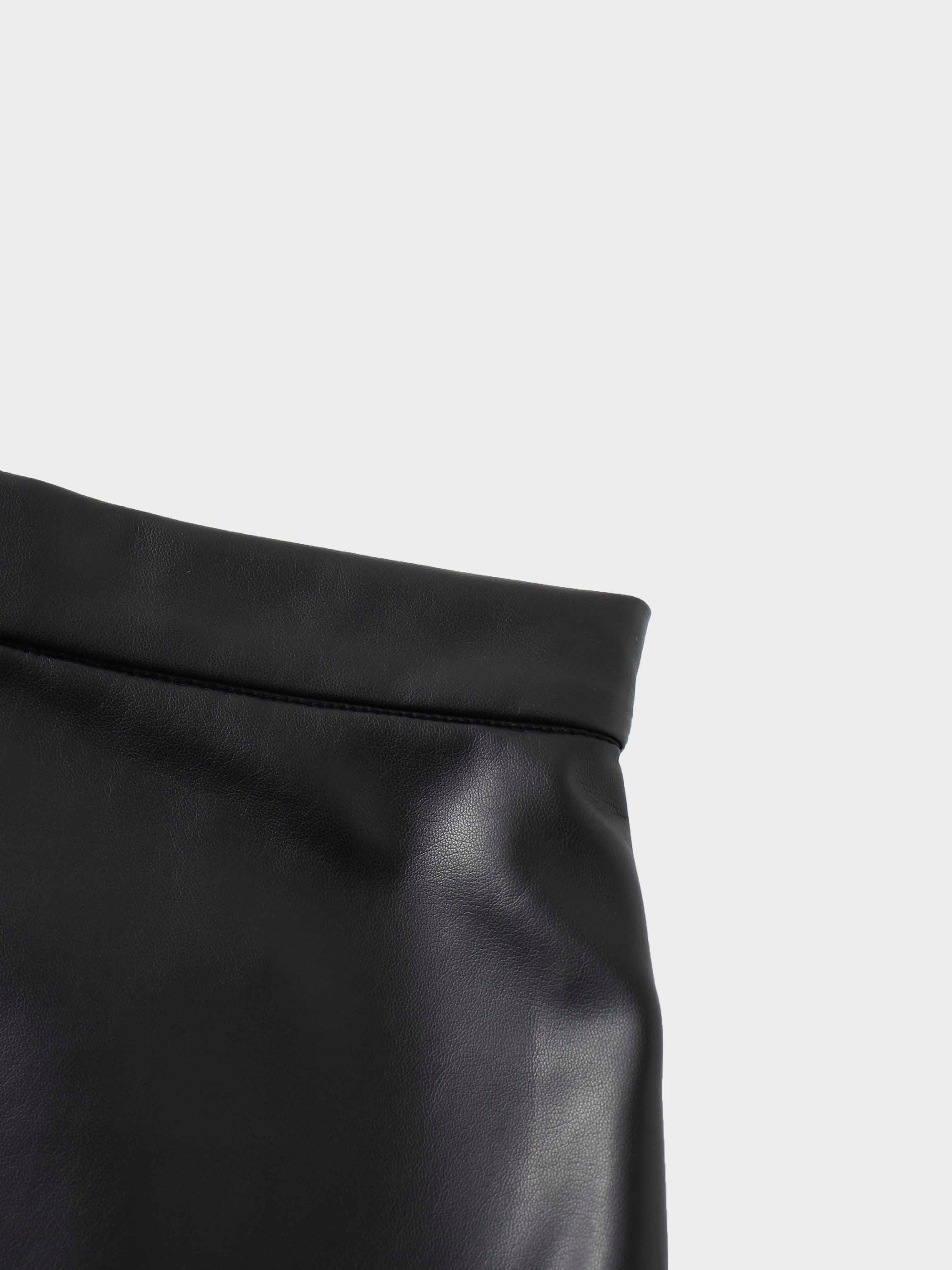 Short A-Line Seamed Faux Leather Skirt-Black-4
