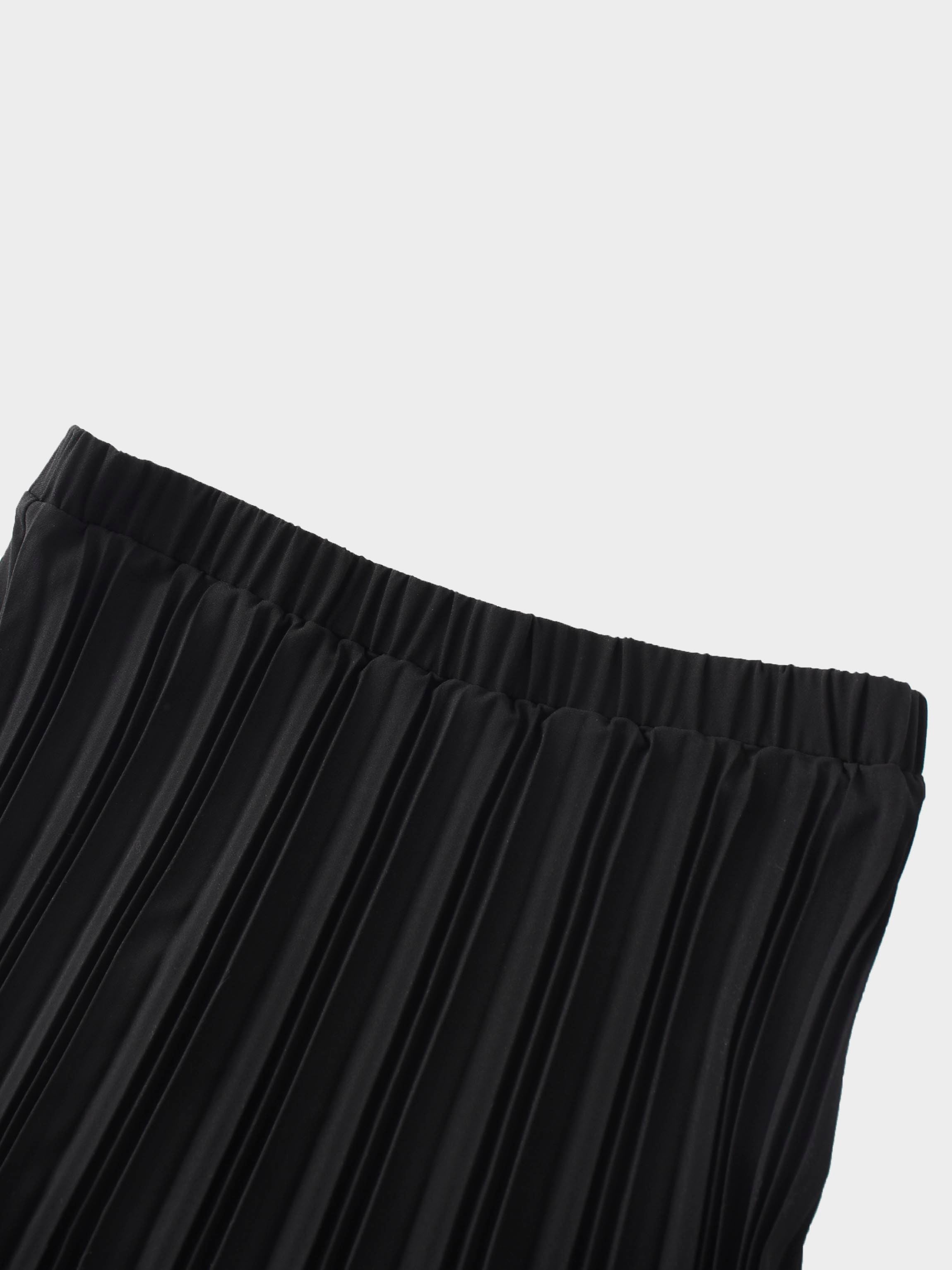 Crepe Pleated Maxi Skirt-Black-2
