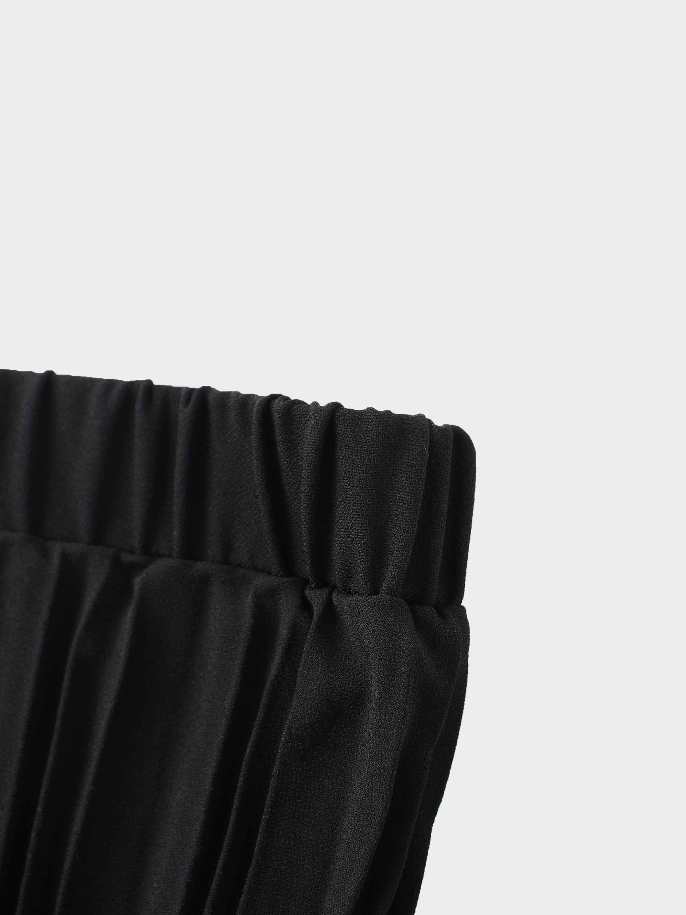 Crepe Pleated Maxi Skirt-Black-3