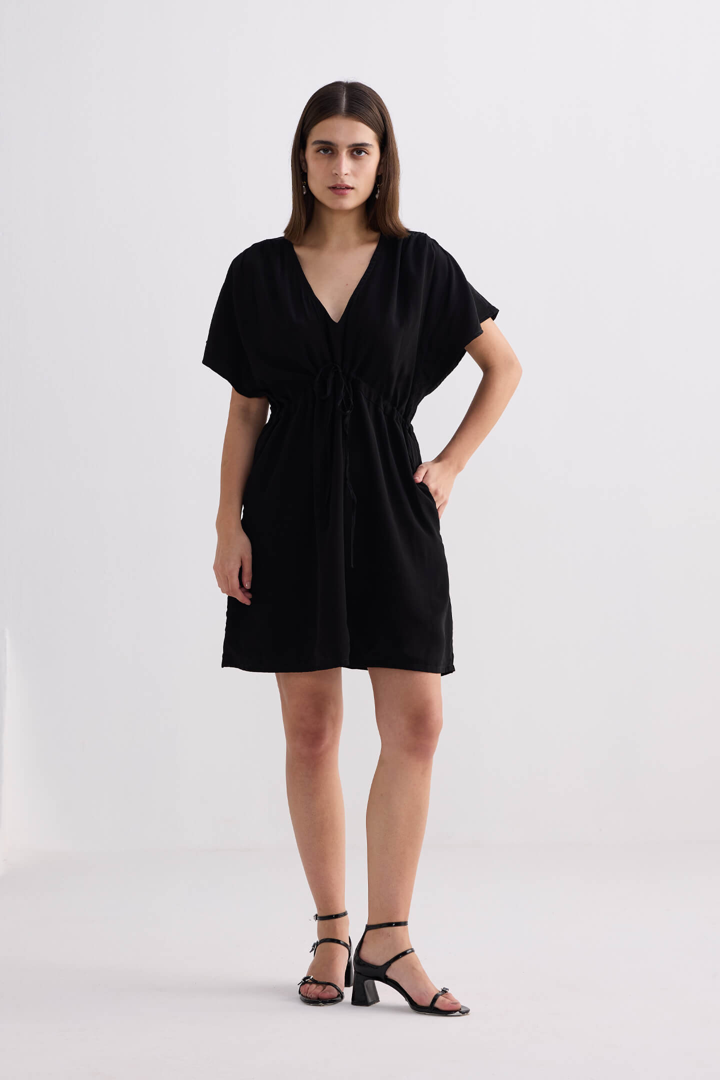 Oversized Gathered Short Dress in Black-4