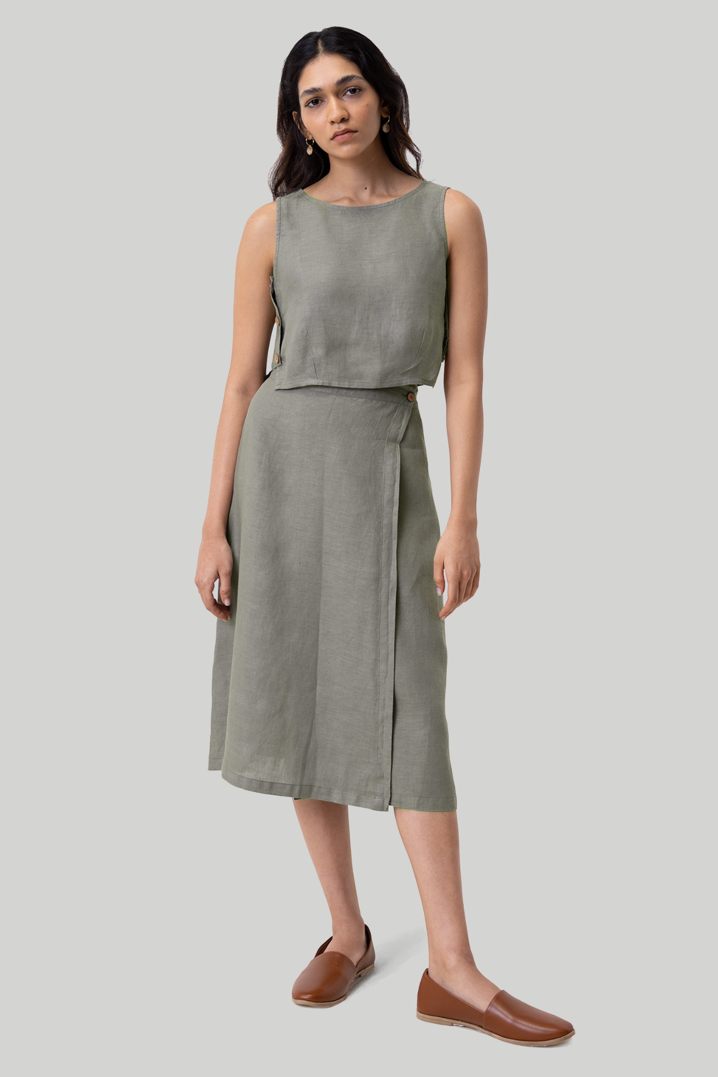 Boxy Crop Top in Dark Green-2