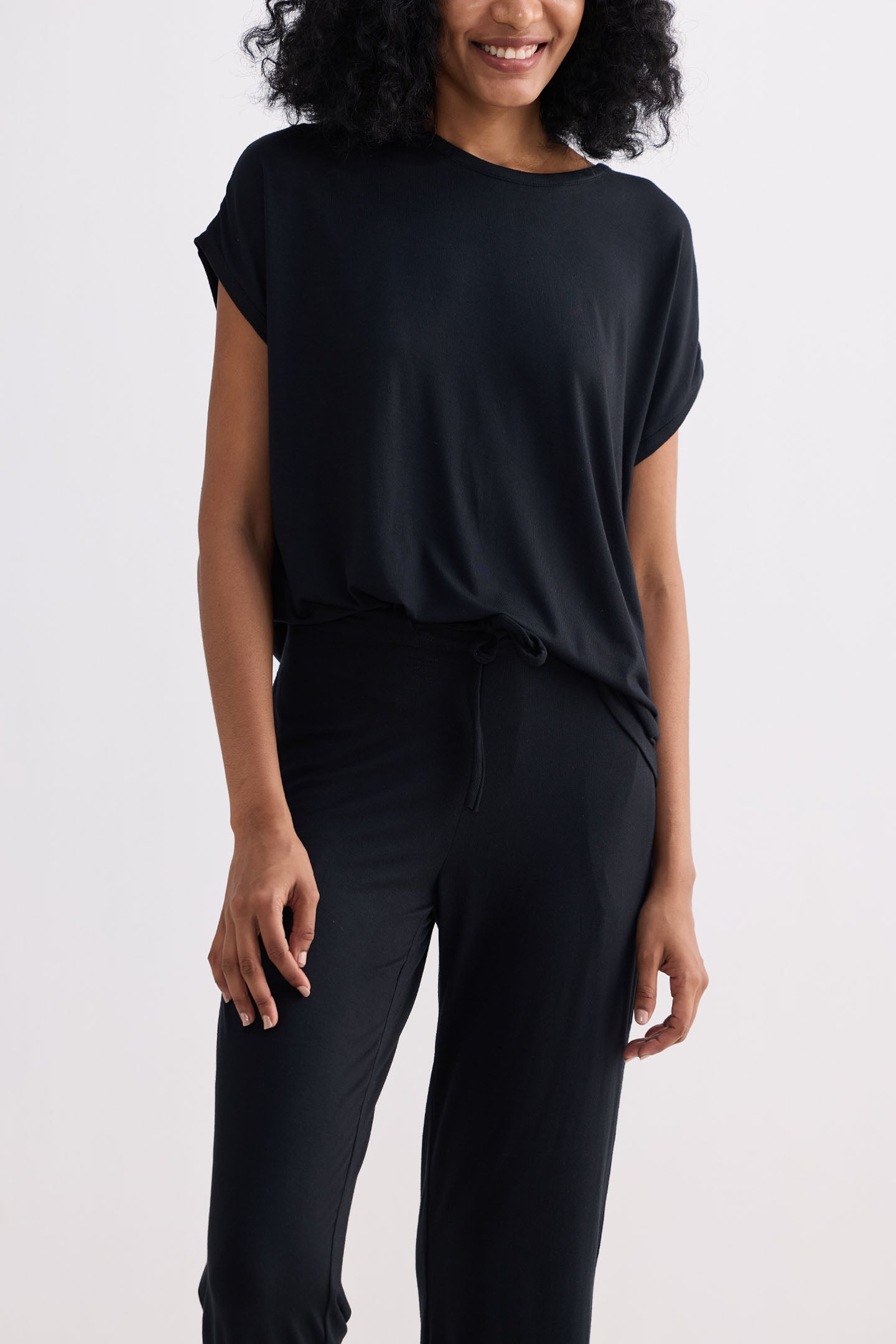 Wide Leg Pant in Black-4