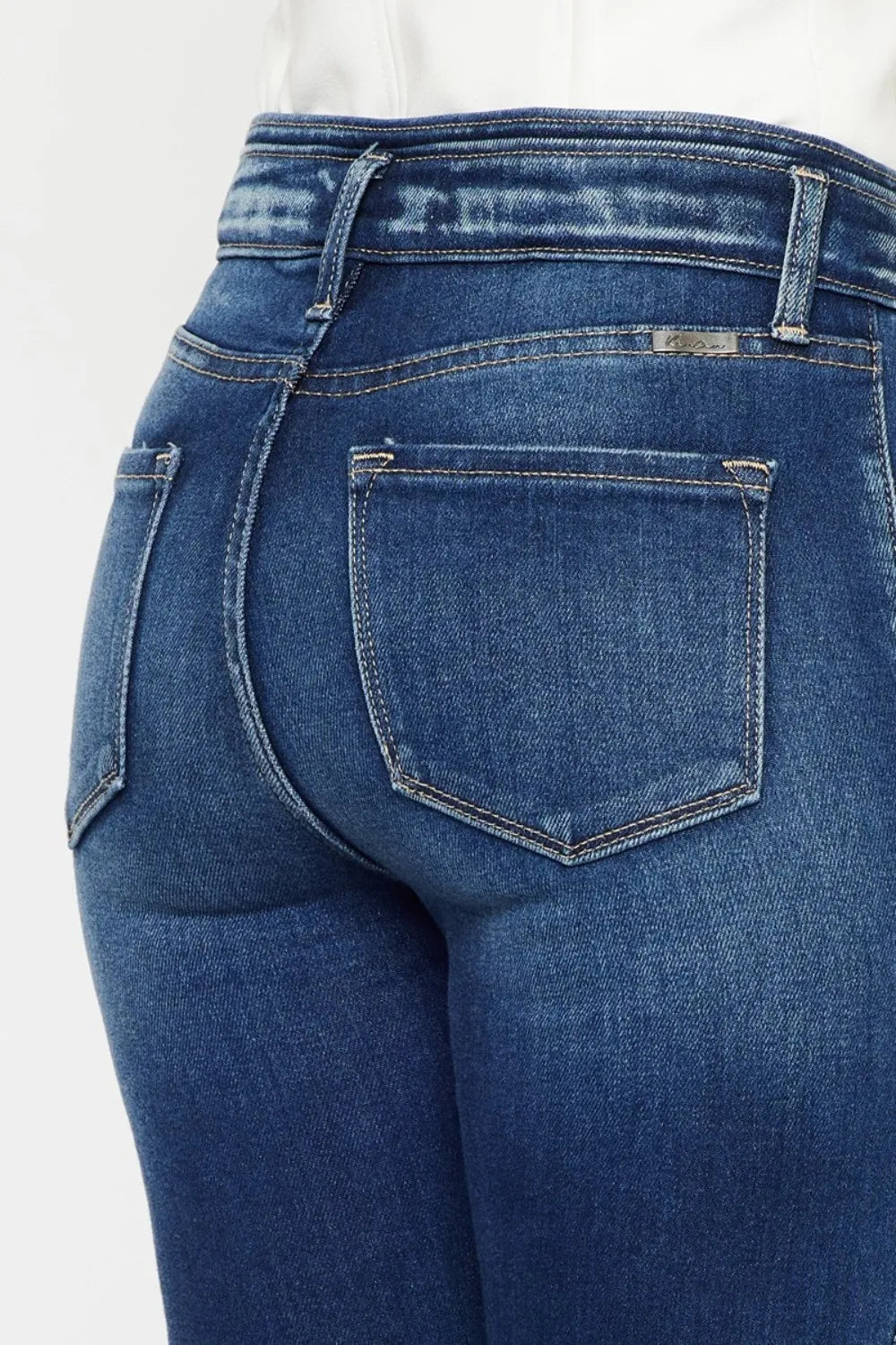 a9a4f744-a0ae-4074-be8a-aa8da024600f-Max